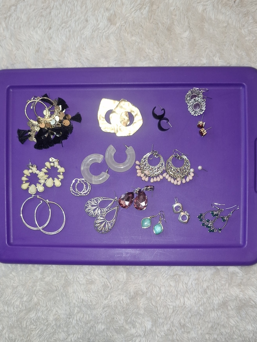 15 Assorted Gold & Silver Earrings